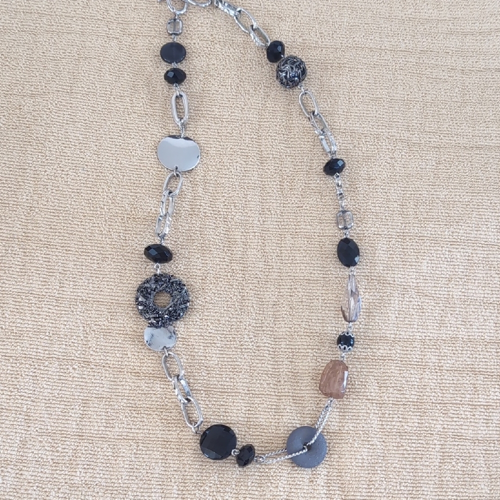 2/$10 Elegant Black and Silver Necklace